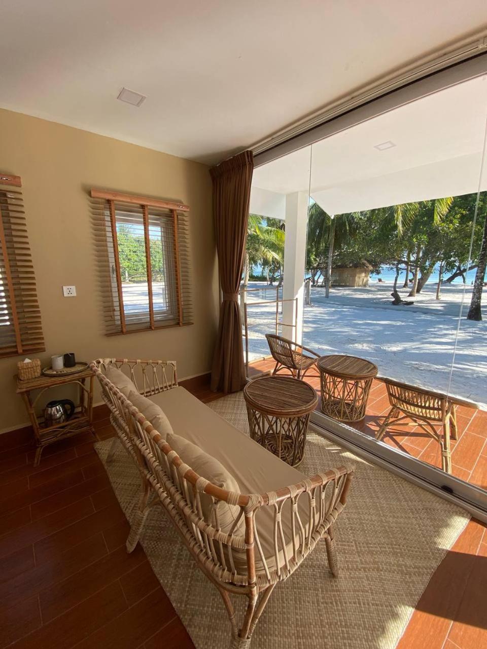 Beachwalk Koh Rong Kaoh Touch Εξωτερικό φωτογραφία